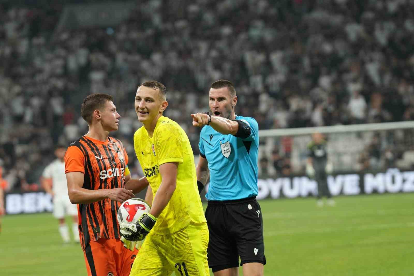 UEFA Avrupa Ligi: Beşiktaş: 2 - Shakhtar Donetsk: 4 (Maç sonucu)