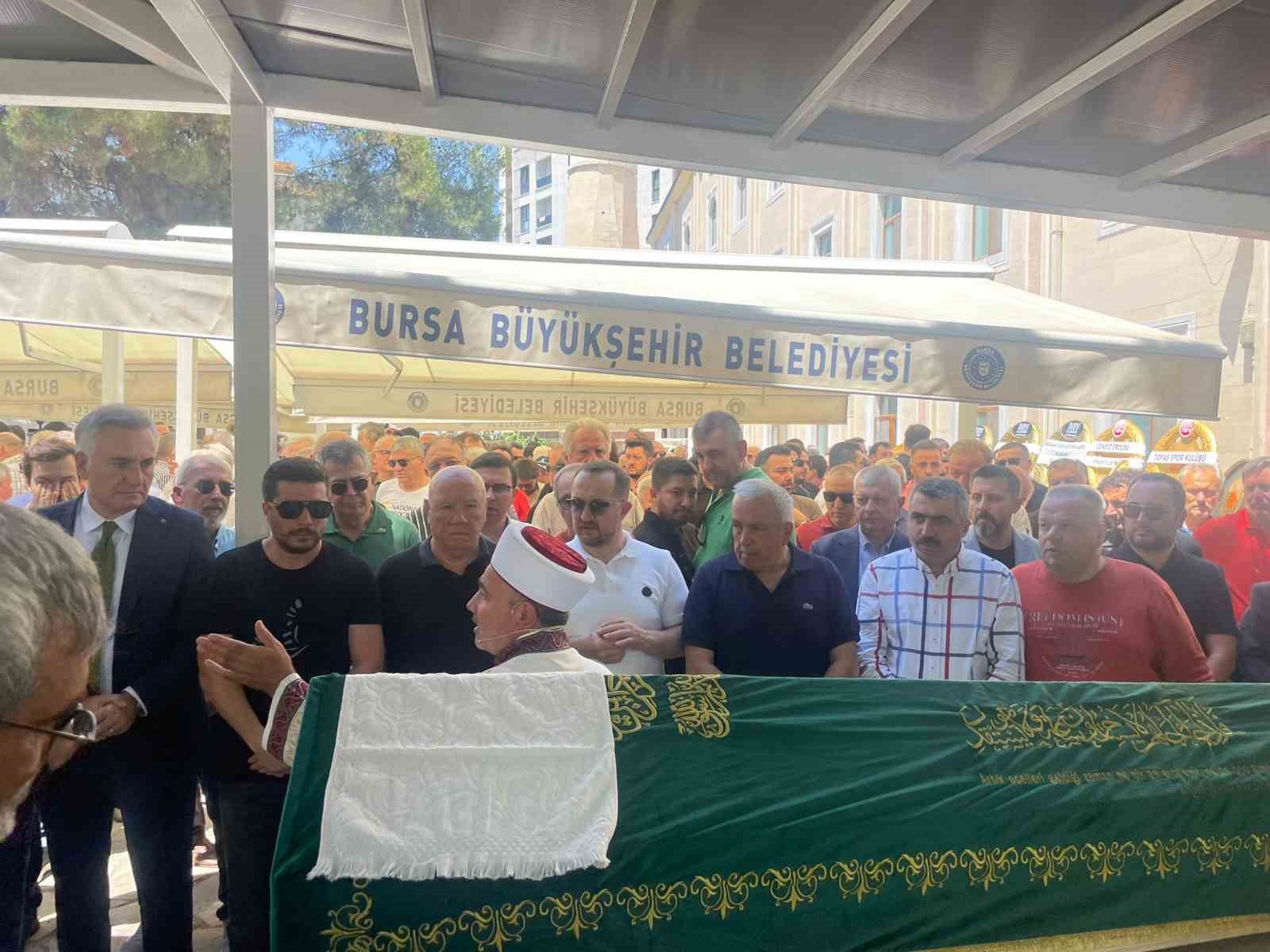 Engin Aksöz son yolculuğuna uğurlandı