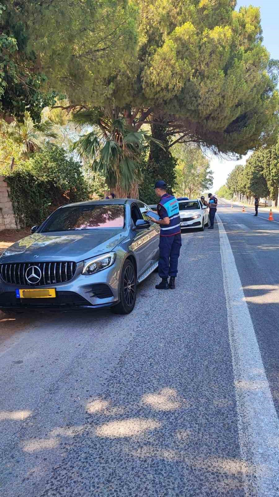 Didim’de 17 aranan şahıs yakalandı