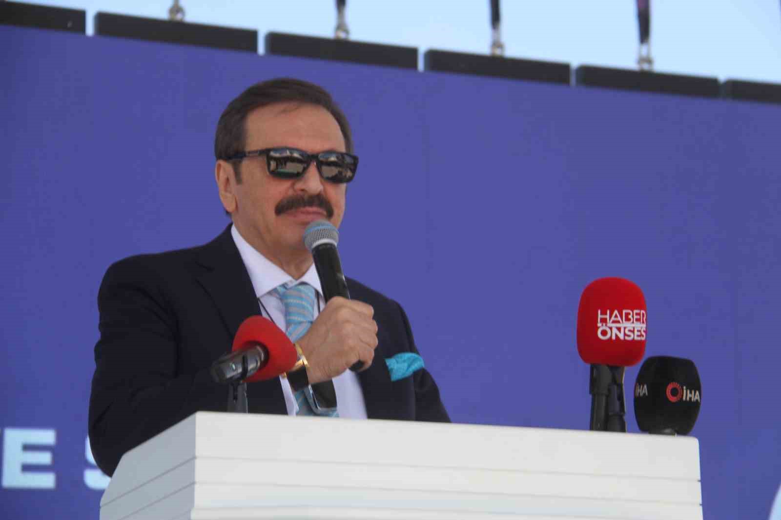 TOBB Başkanı Hisarcıklıoğlu, Beyşehir TSO hizmet binası temel atma törenine katıldı
