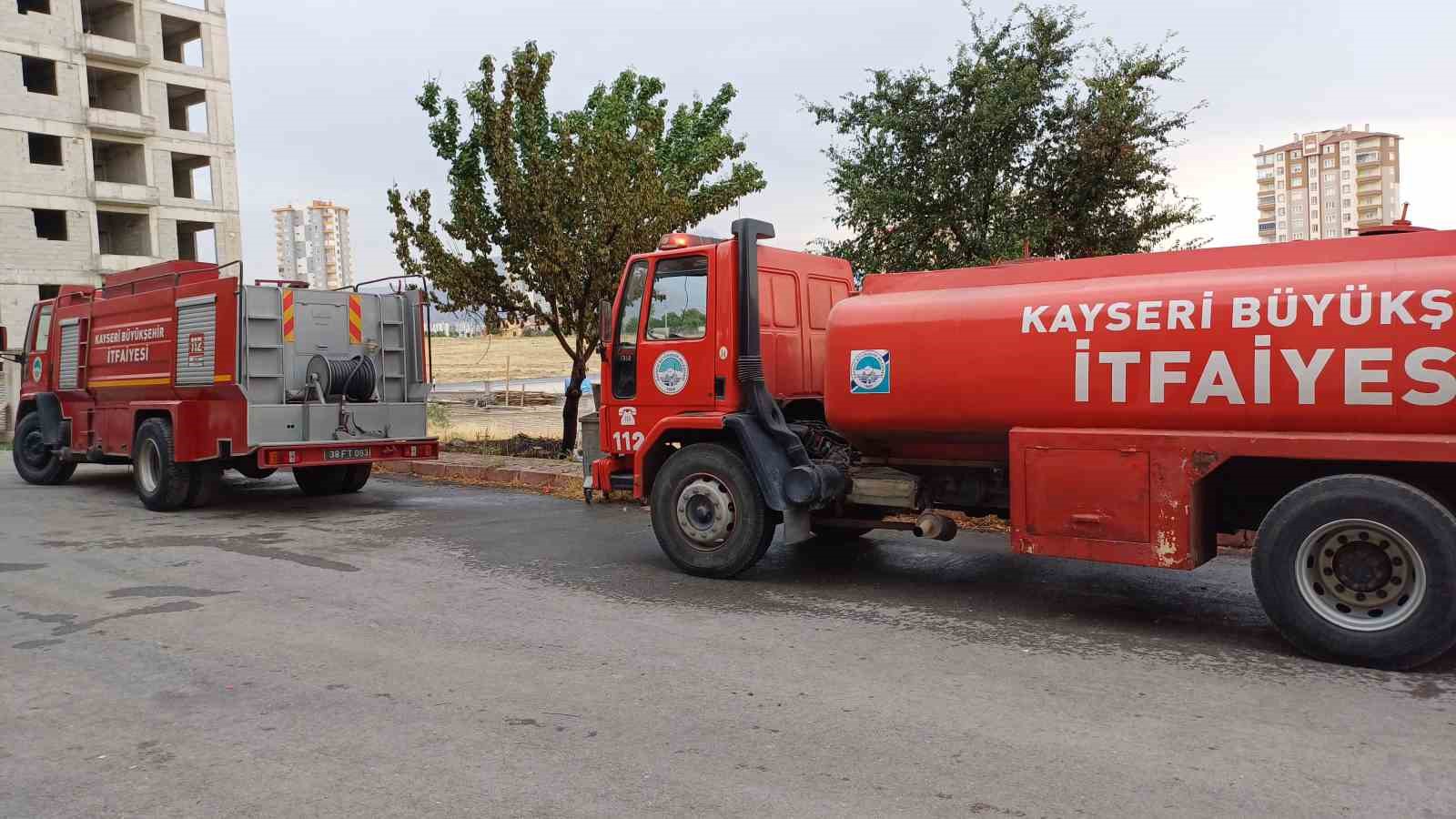 Ot yangını büyümeden söndürüldü