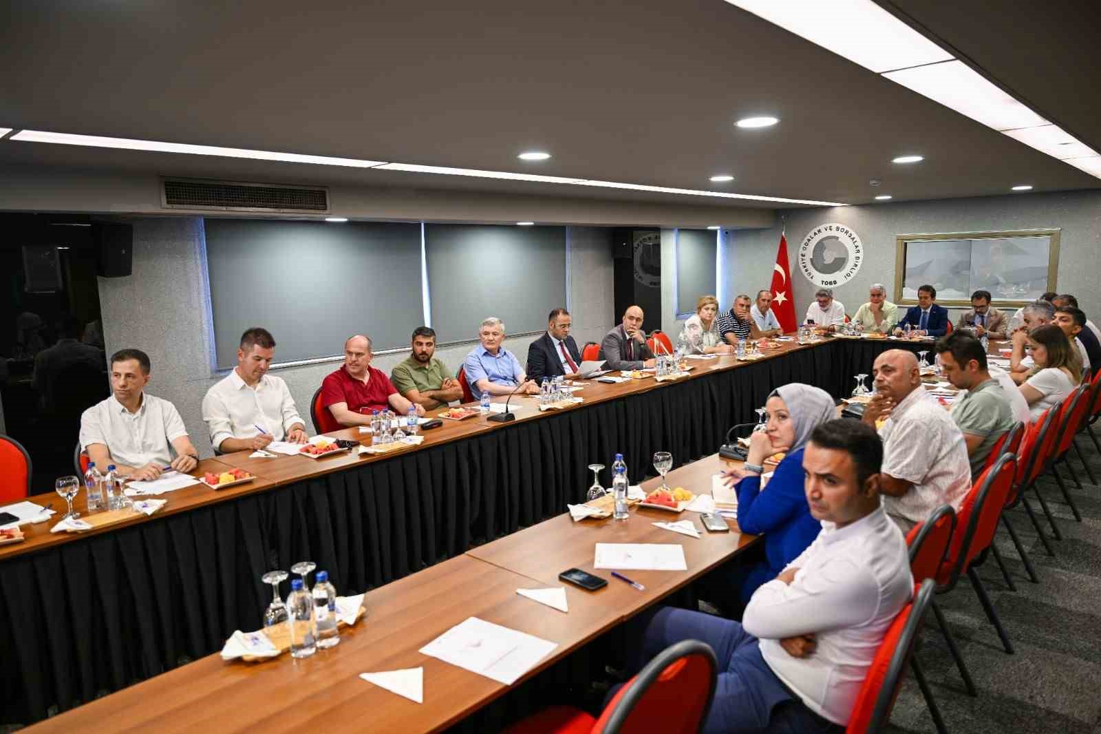 Antalya’da lisanslı depoculuk için ilk adım