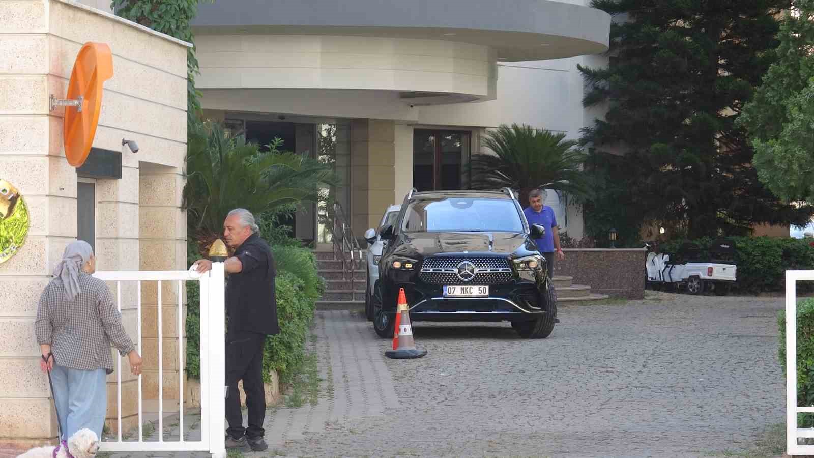 Büyükşehir Belediye Başkanı Muhittin Böcek’in ifadesi alınmaya başlandı