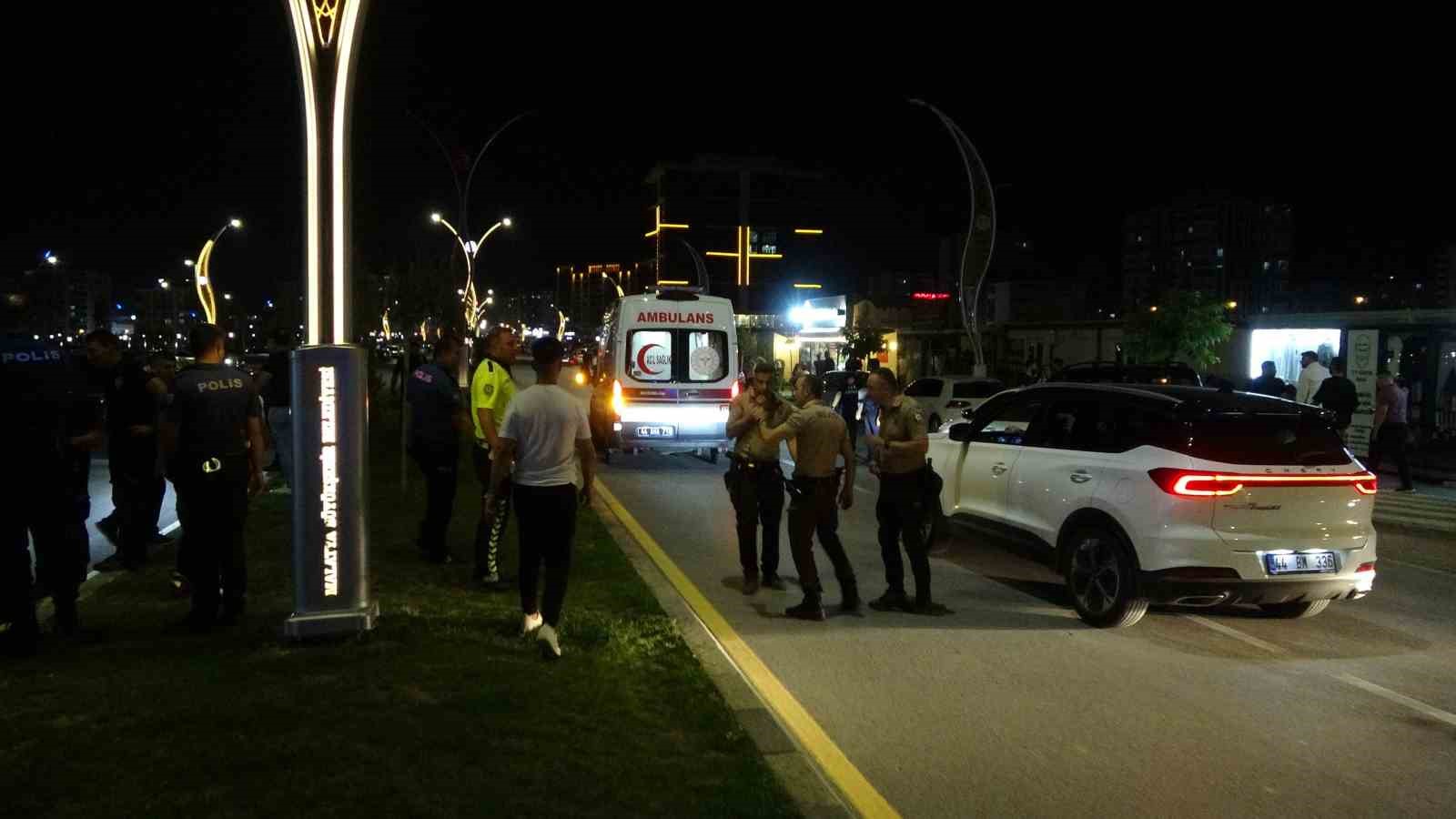 Malatya’da asker konvoyu ortalığı karıştırdı