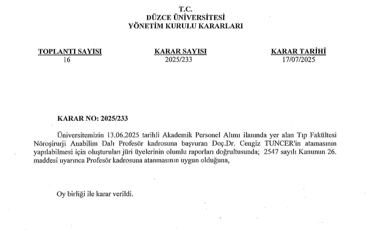 Başhekimi Cengiz Tuncer profesörlük unvanı aldı