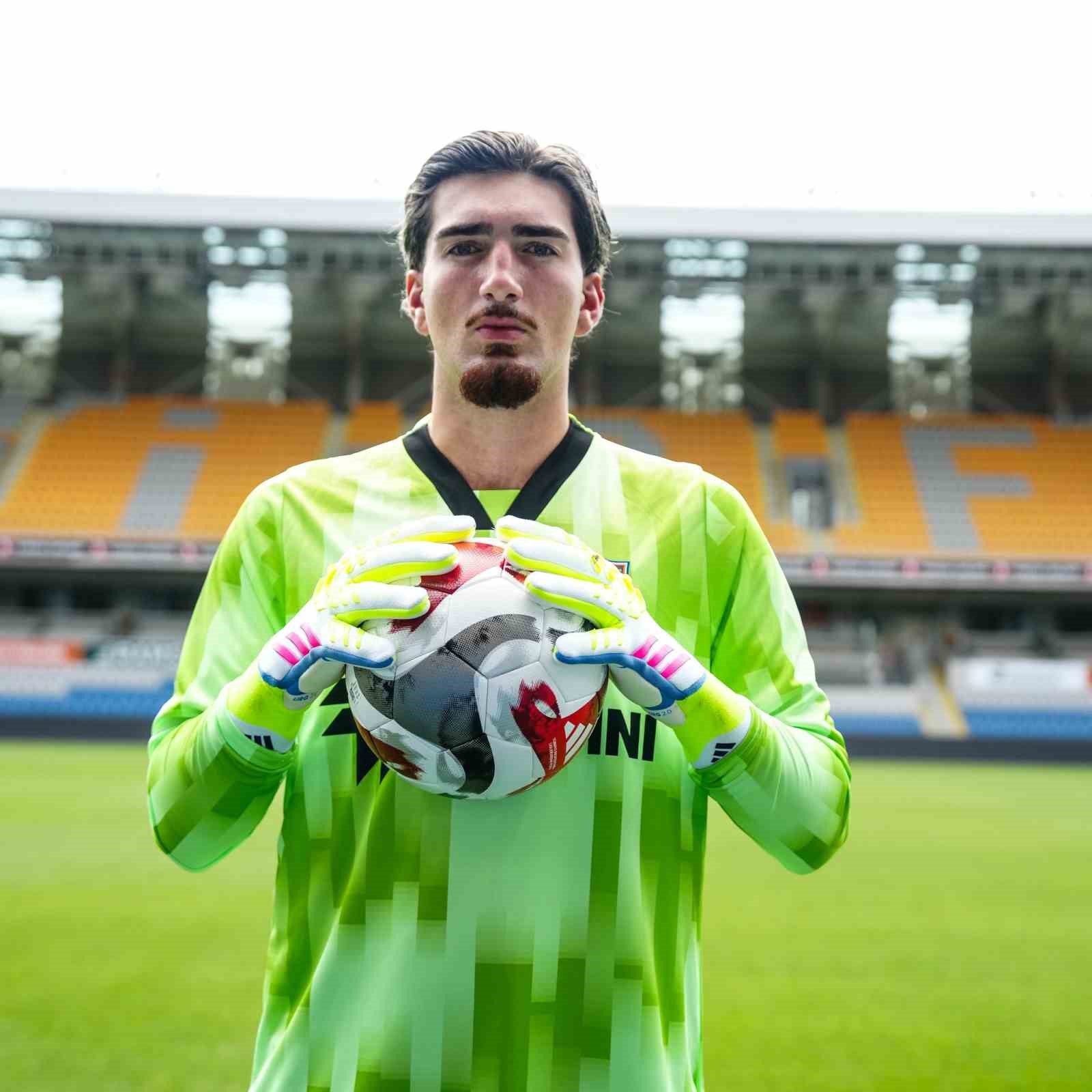 Başakşehir, Luca Ekrem Stancic’i kadrosuna kattı