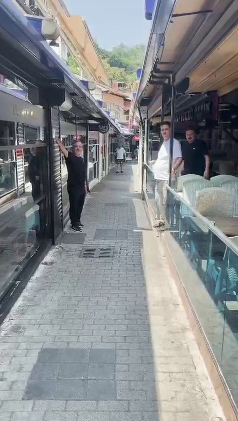 Bursa’nın popüler eğlence sokağında birçok işletme mühürlendi