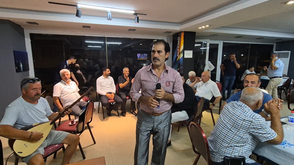 Yarım ton çiğköfte yoğurup, memleket havası yaşıyorlar