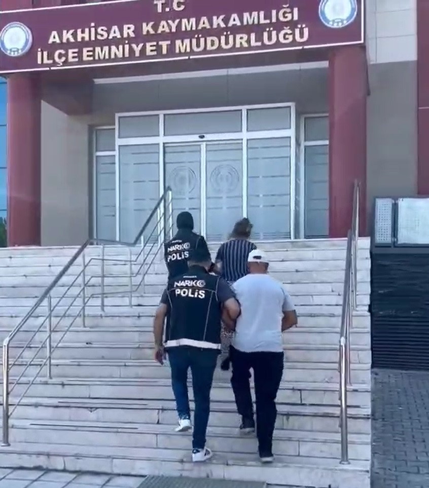 Akhisar’da uyuşturucuya geçit yok