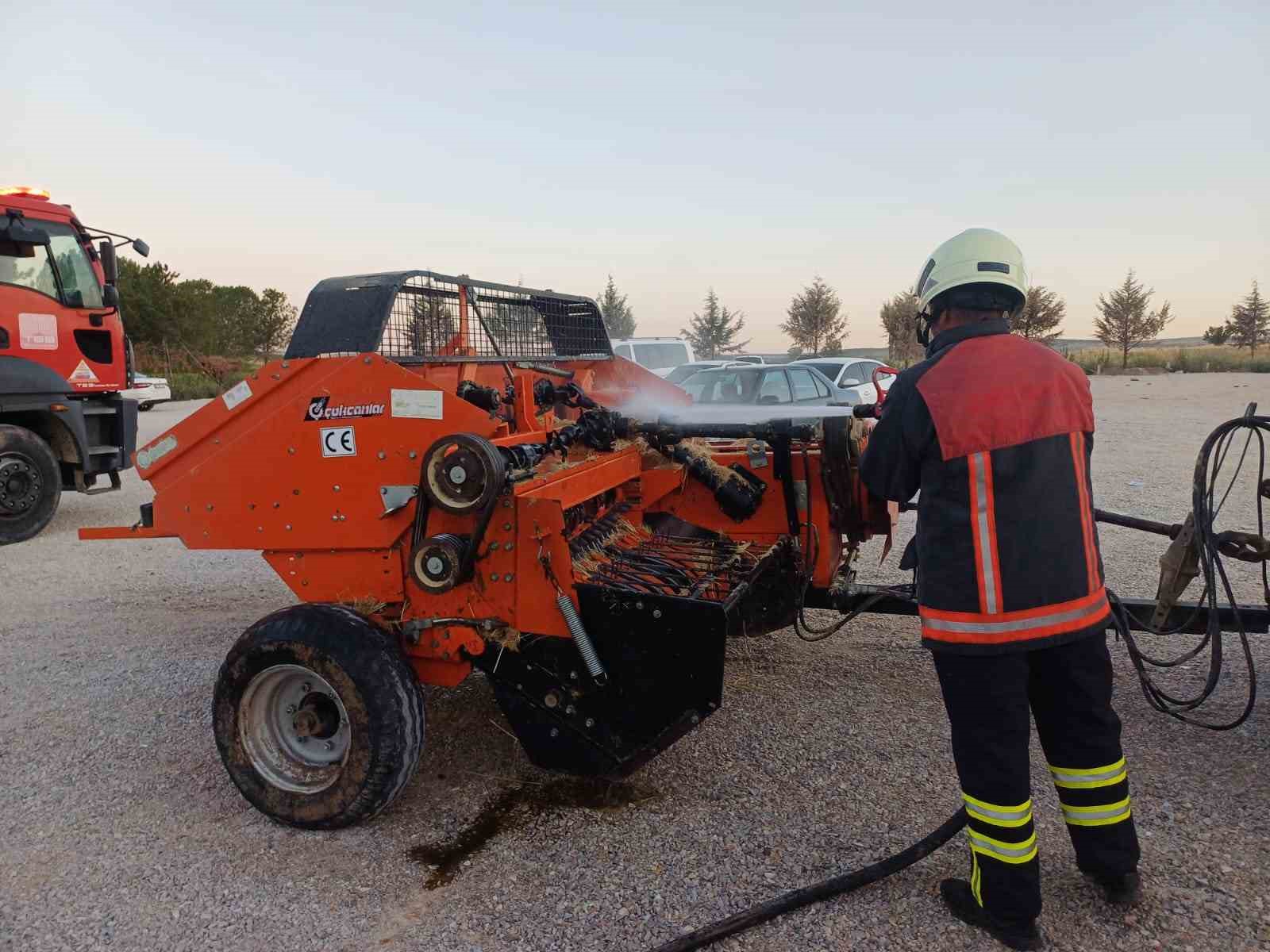 Balya makinesinde çıkan yangına zamanında müdahale