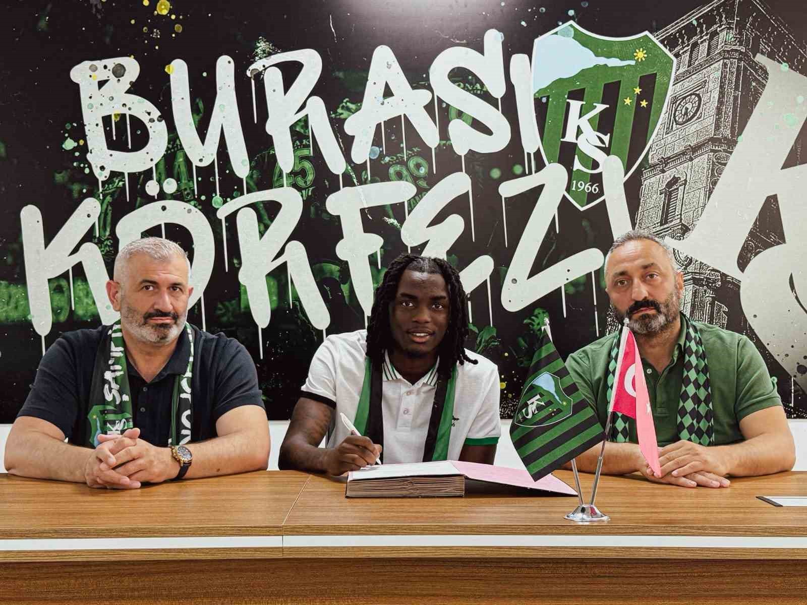 Kocaelispor, Juventus’un genç oyuncusu Joseph Nonge ile 3 yıllık sözleşme imzaladı