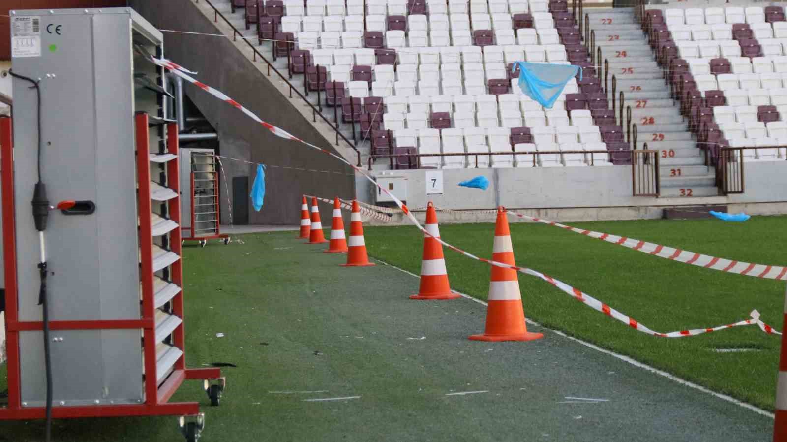 Elazığ Atatürk Stadyumunda ilkler deneniyor