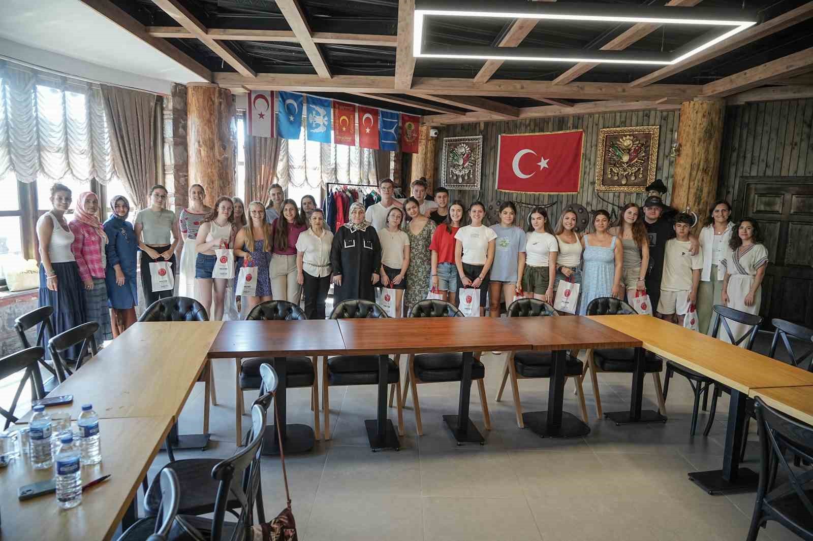 Coğrafi tescilli Gürsu armudu yabancı ellerde kurabiye oldu