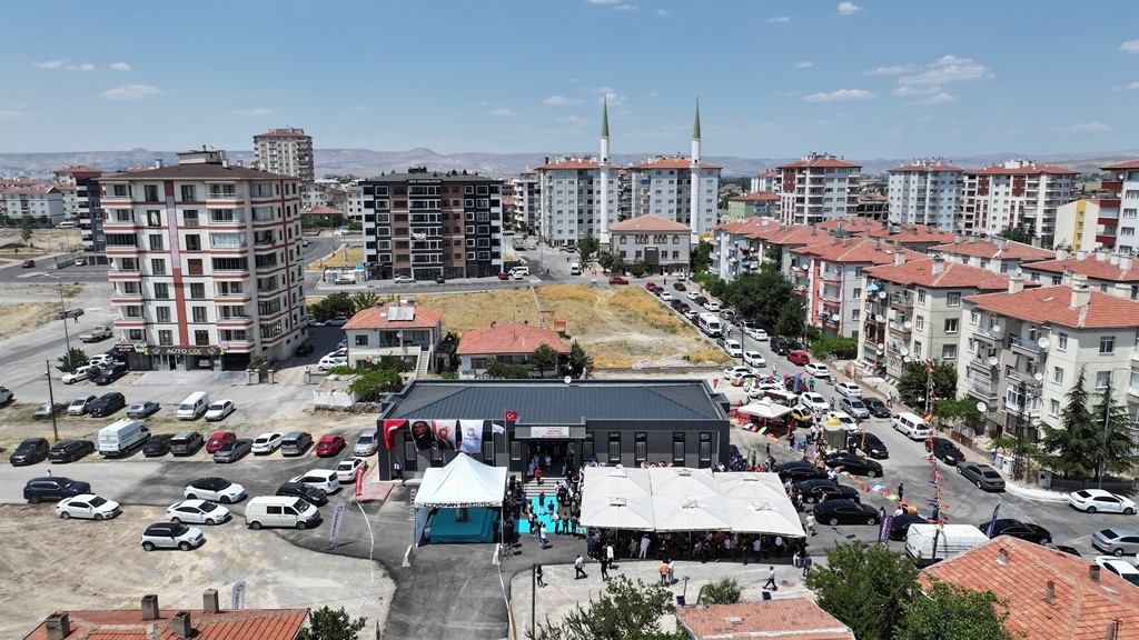 Kocasinan’da Uğurevler Aile Sağlığı Merkezi açıldı