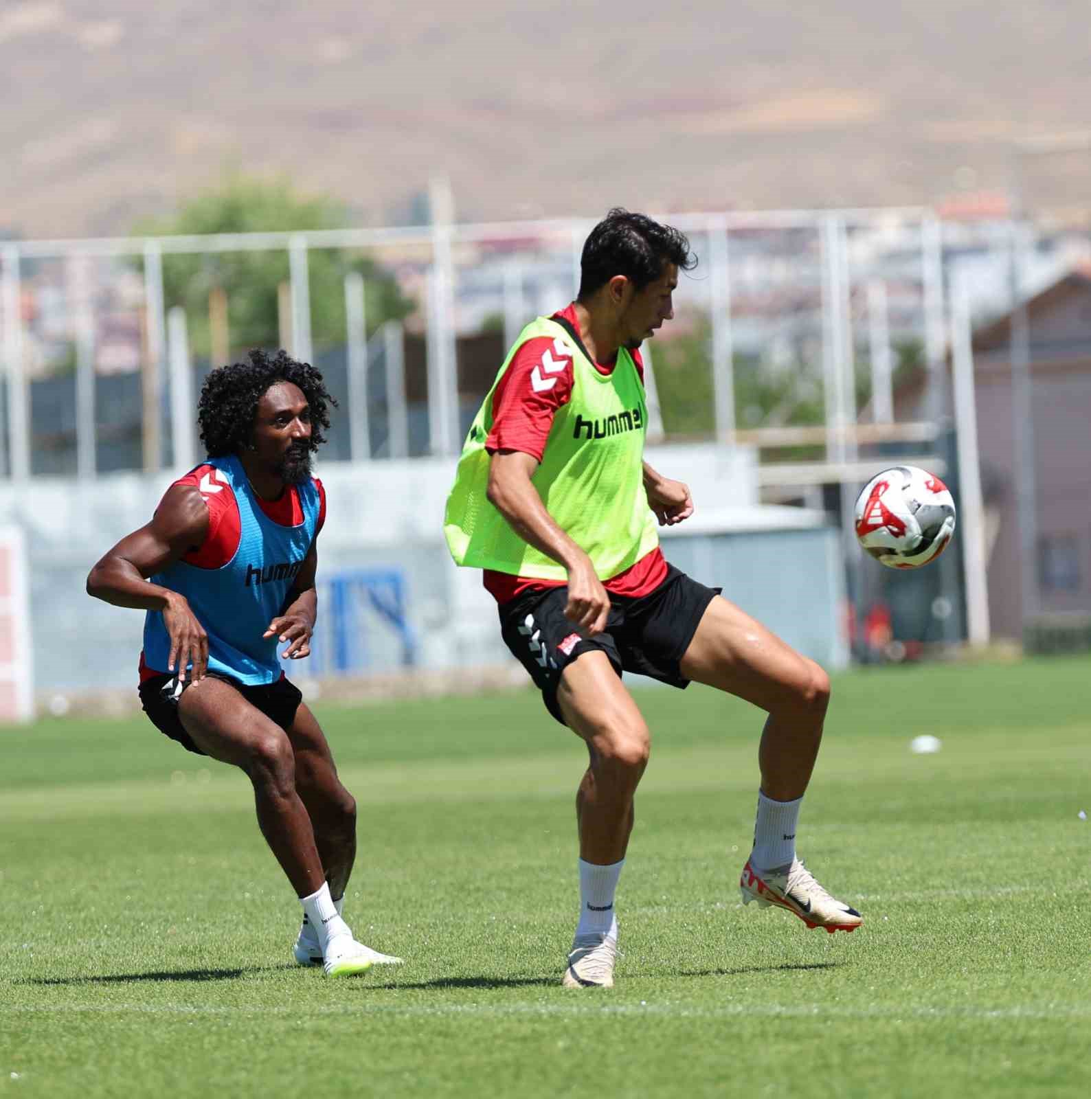Sivasspor, ilk etap çalışmalarını tamamladı