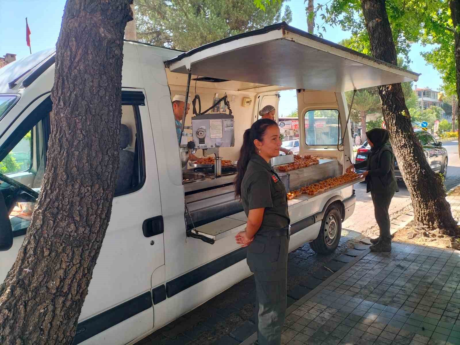 Köyceğiz’de orman şehidi Akdemir için lokma hayrı yapıldı