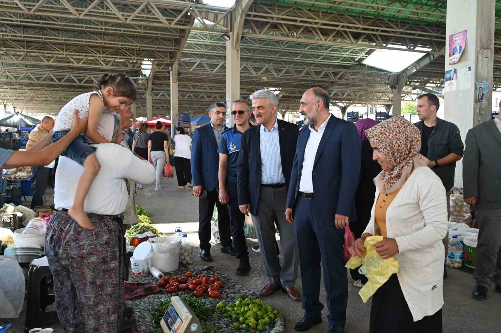 Kırıkkale Valisi Makas’tan pazarcı esnafına ziyaret