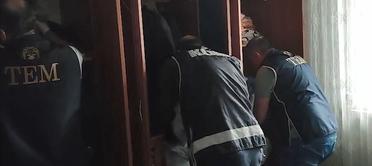 Bitlis merkezli suç örgütü operasyonunda 22 kişi gözaltına alındı