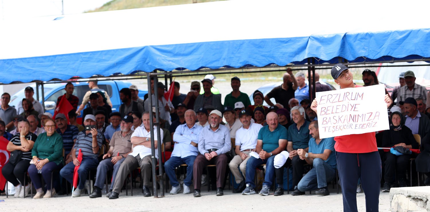 Erzurum Büyükşehir Belediyesi Damal’da halk ekmek fırını açtı