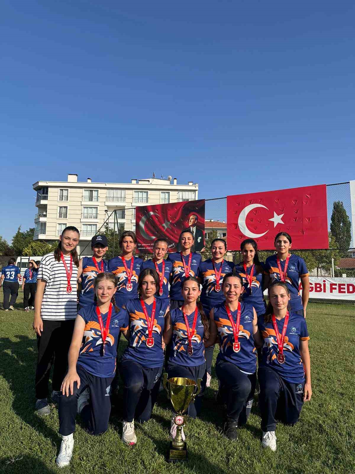 Afyonkarahisar Spor Lisesi Türkiye dereceleriyle döndü