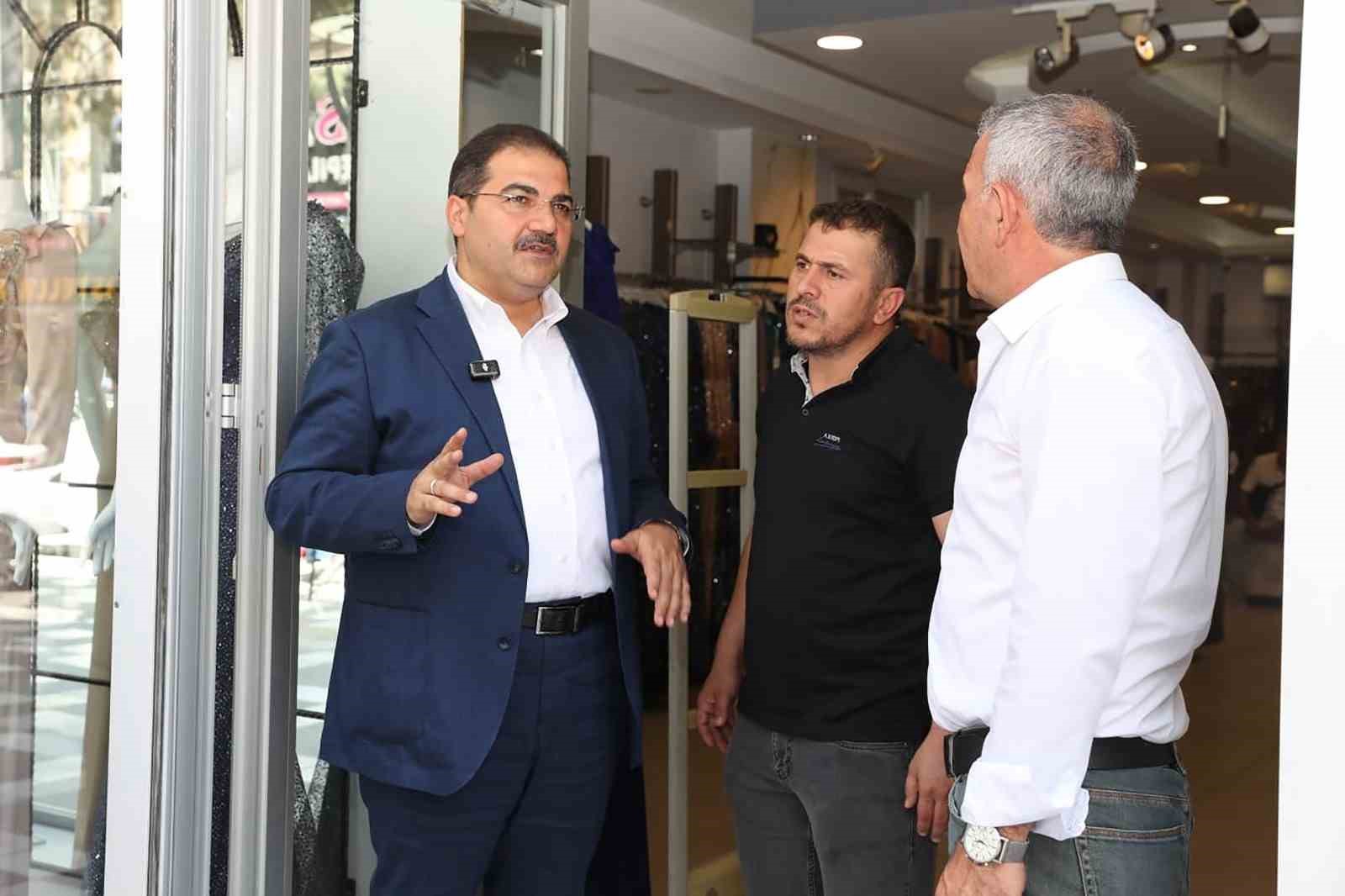 Canpolat vatandaşlarla buluşmayı sürdürüyor