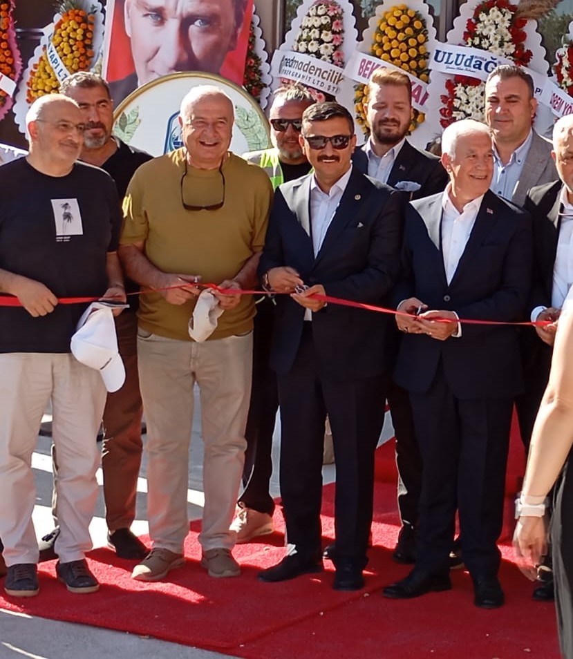 Büyük dönüşümde ilk anahtarlar teslim edildi