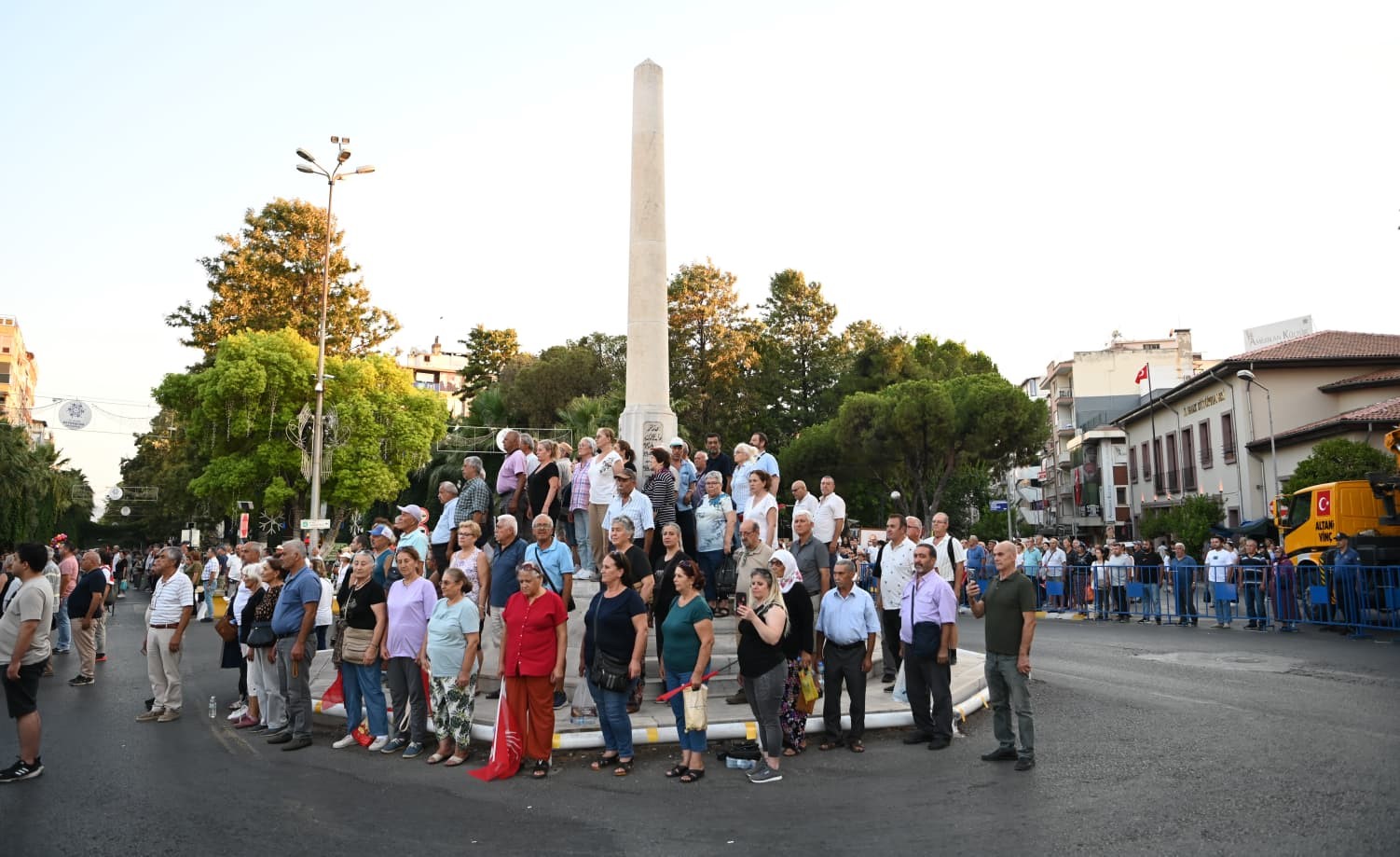 CHP Genel Başkanı Özel, Aydın’da miting düzenledi