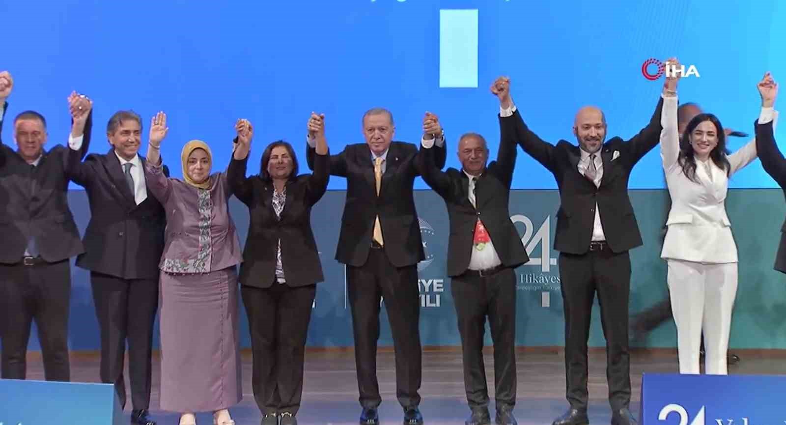 Çerçioğlu, AK Parti’ye katıldı
