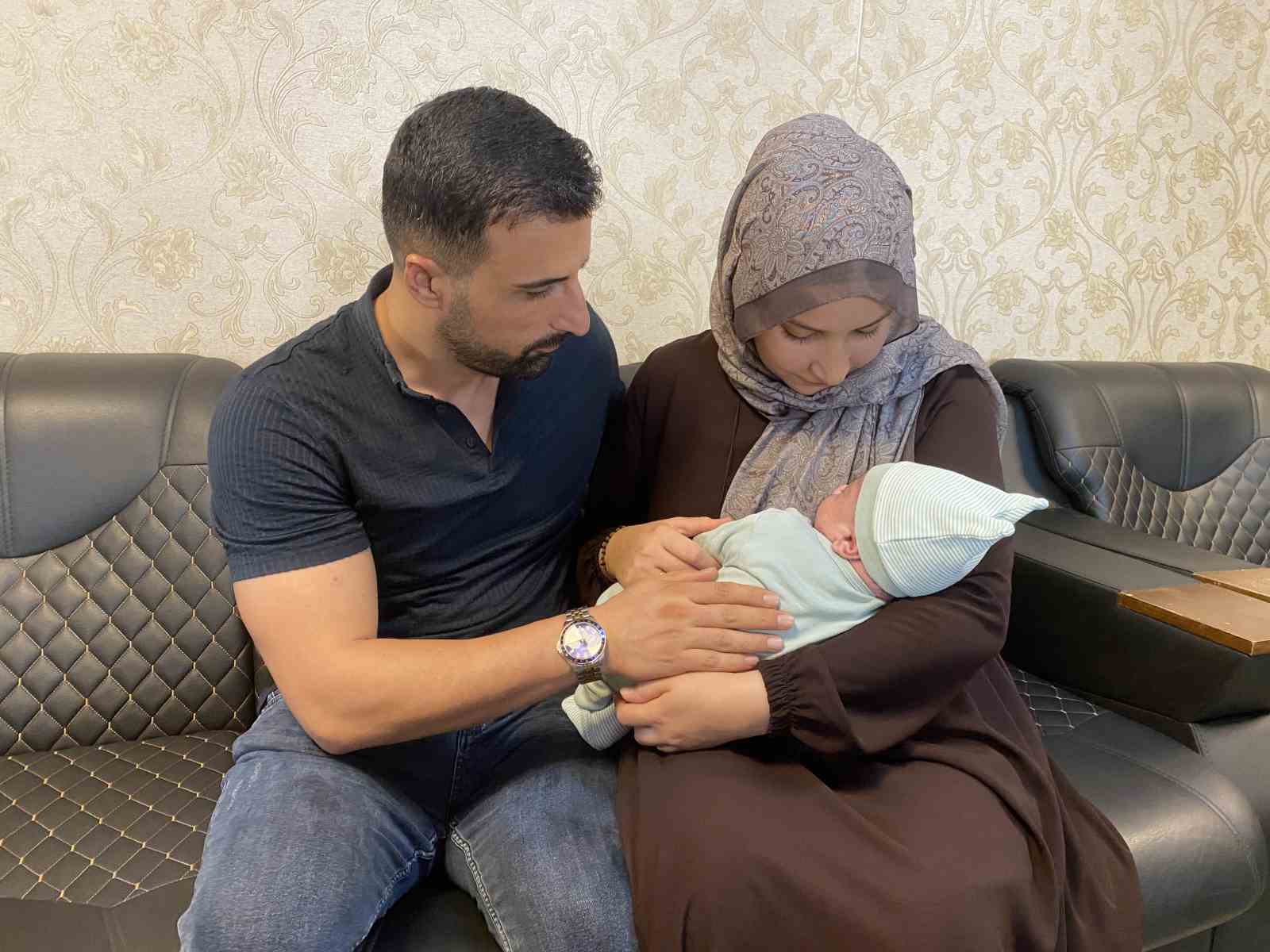 İkinci kez evlat acısı yaşamamak için ’topuk kanı’ aldırmayınca mahkeme tedbir kararı verdi