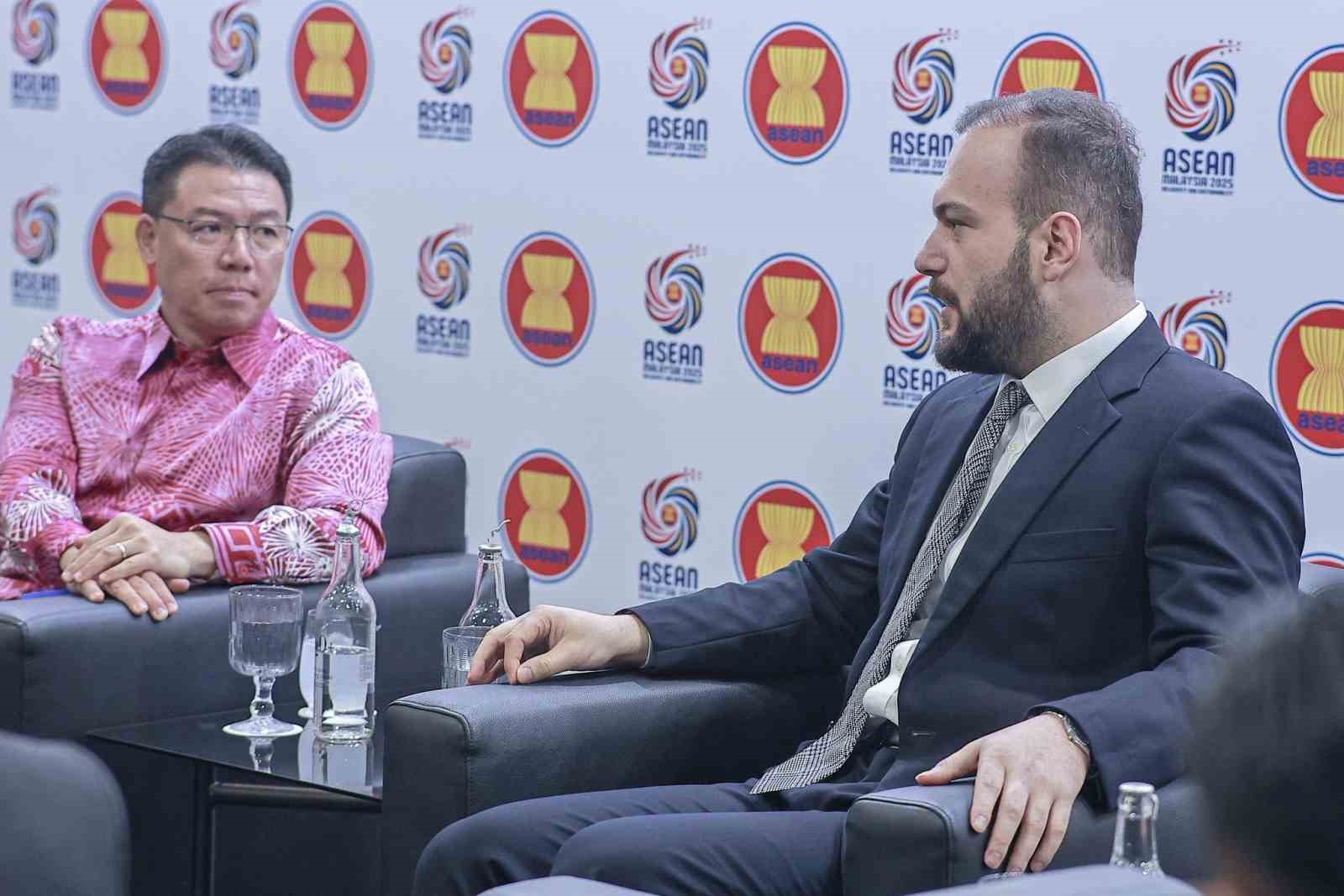 Sıfır Atık Vakfı Başkanı Ağırbaş, ASEAN Valiler ve Belediye Başkanları Forumu’na katıldı