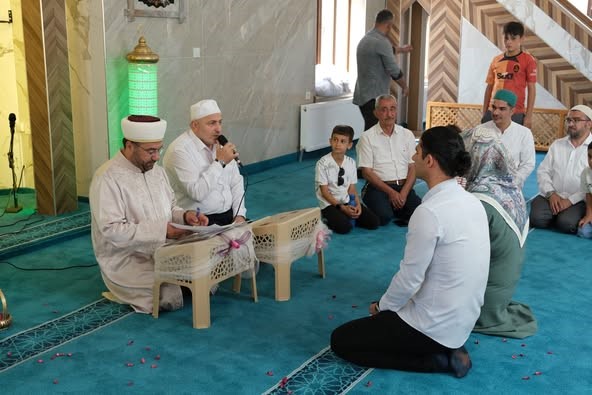 Amerikalı King, Erzincan’da İslamiyet’i seçti