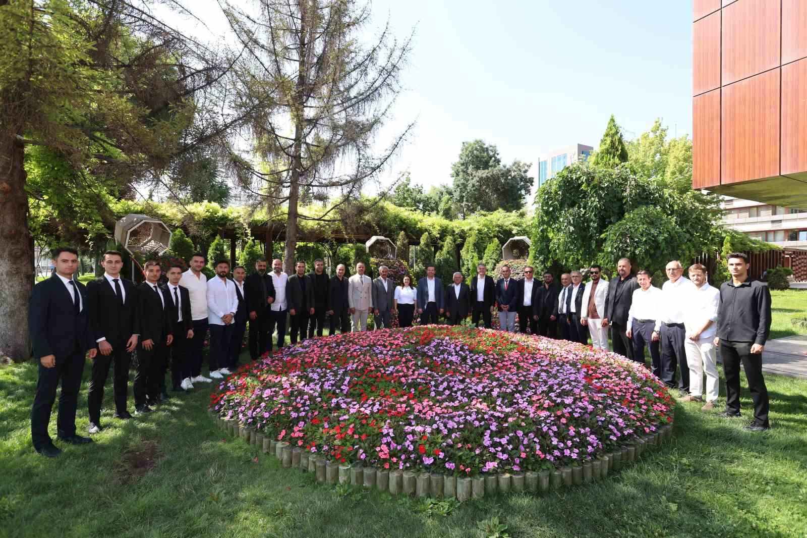 Kayseri Büyükşehirden spora destek