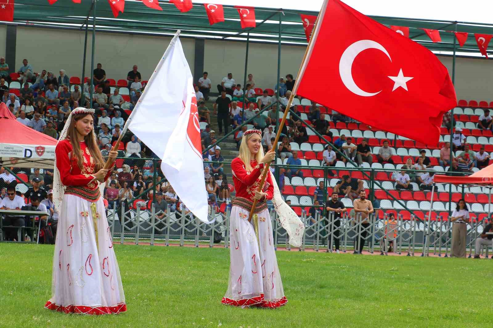 2. Geleneksel Taha Akgül Karakucak Güreşleri başladı