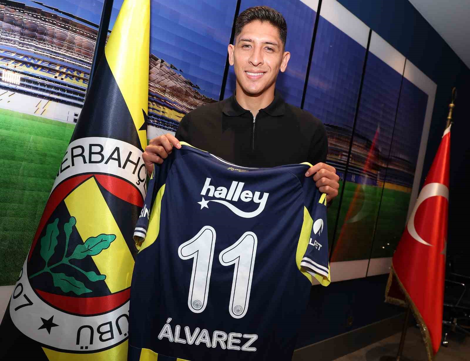 Edson Alvarez, resmen Fenerbahçe’de