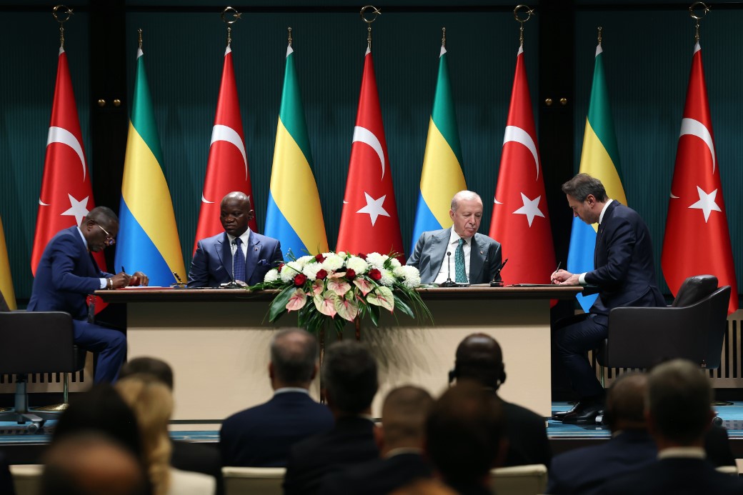 Türkiye ile Gabon arasında 8 anlaşma imzalandı
