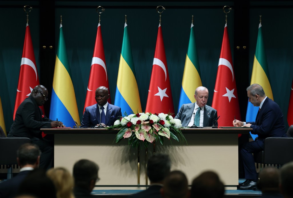 Türkiye ile Gabon arasında 8 anlaşma imzalandı