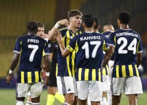 Fenerbahçe, UEFA’ya listesini bildirdi