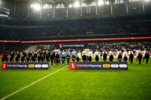 Corendon Alanyaspor ile Beşiktaş, 19. randevuda