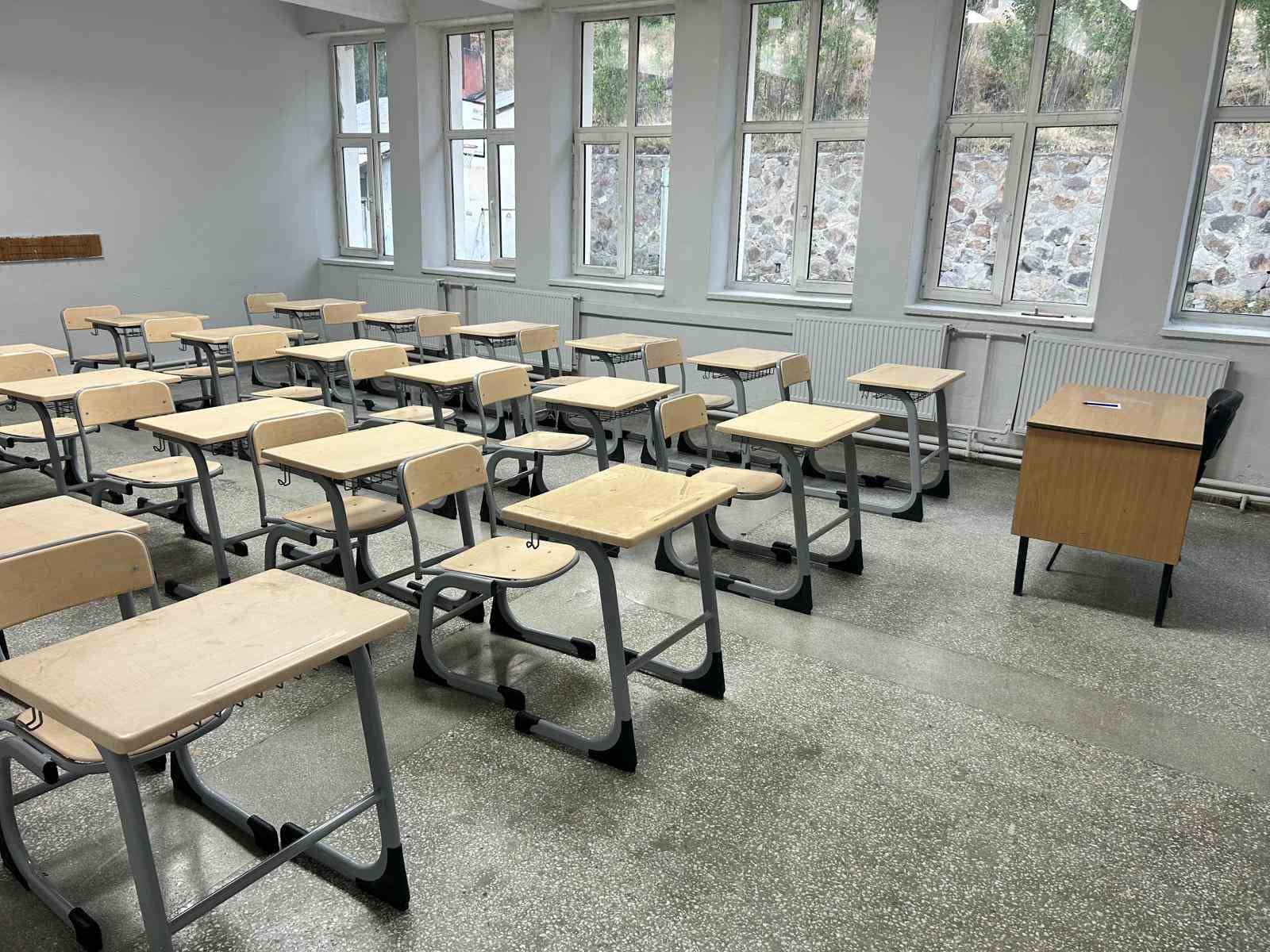 Köy okulları yenileniyor