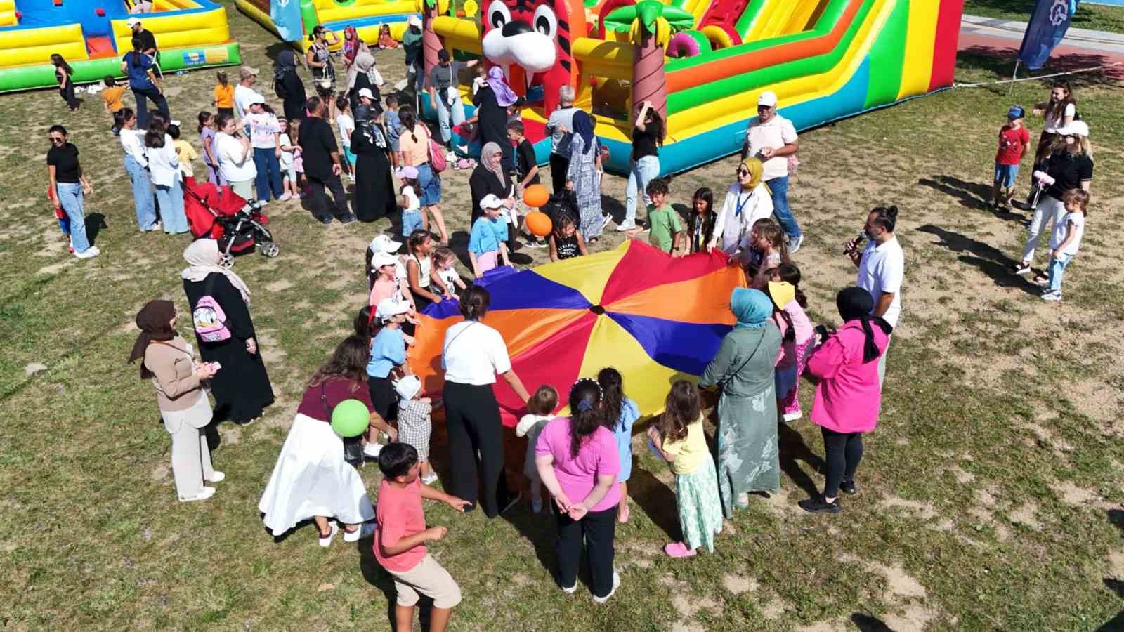 Aileler piknik yaptı, çocuklar eğlendi