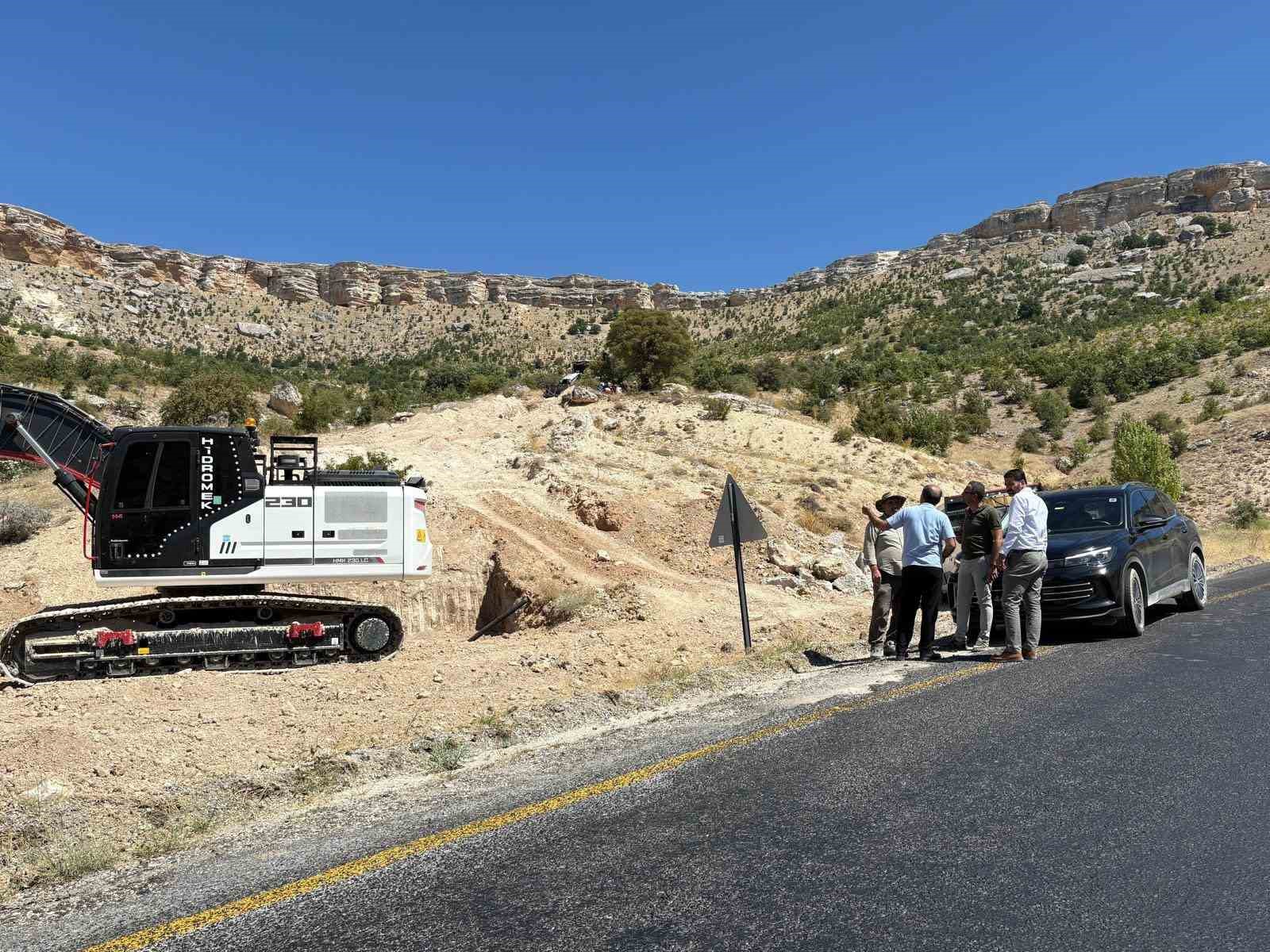 Akçadağ’da Kurtuşağı ve Büyükköy Mahallelerinin içme suyu sorunu çözülüyor