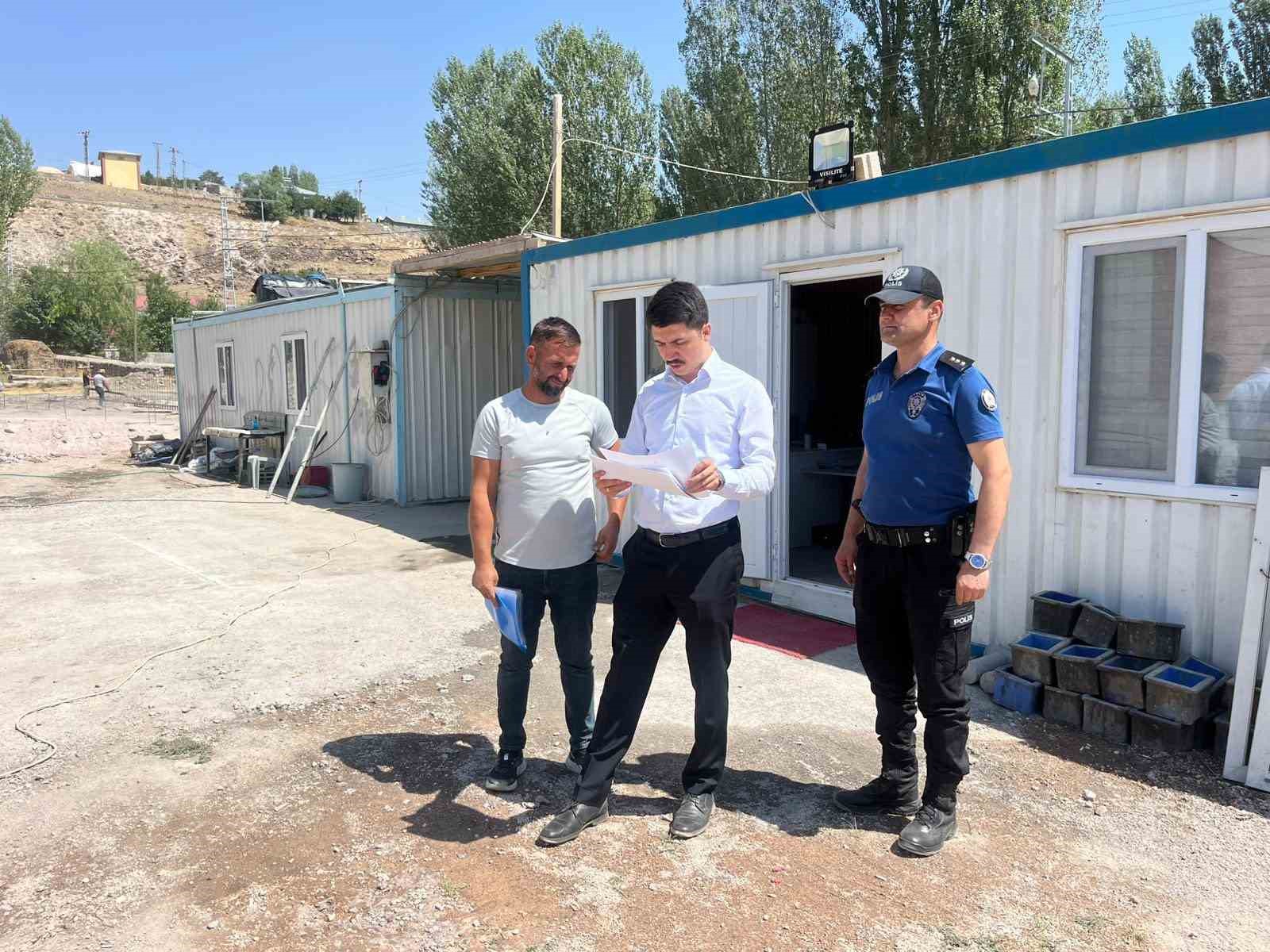 Digor’da spor kompleskinin yapımı sürüyor