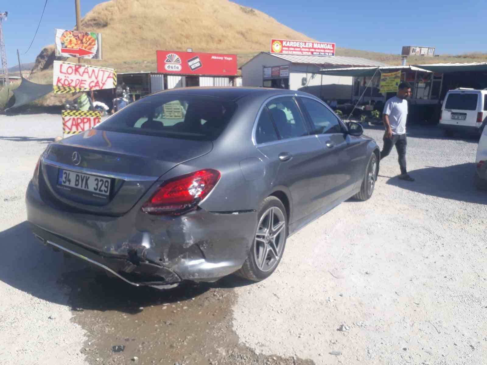 Malatya’da iki otomobil çarpıştı: 2 yaralı
