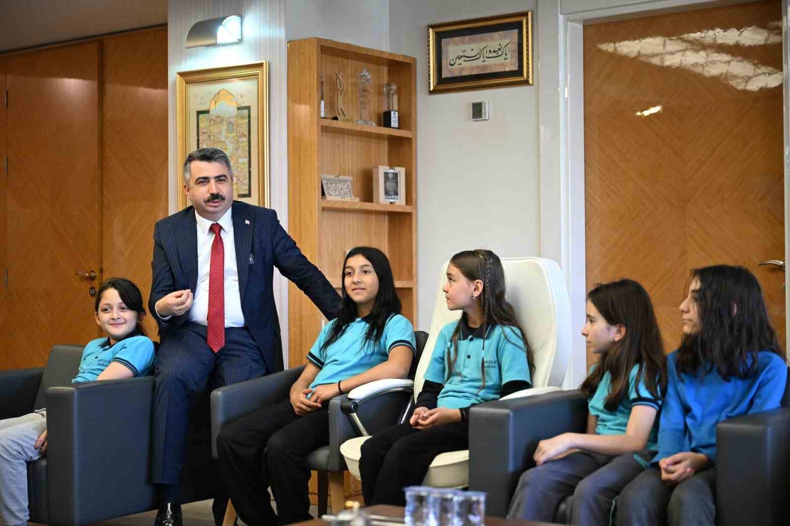 Yıldırım’da eğitime tam destek
