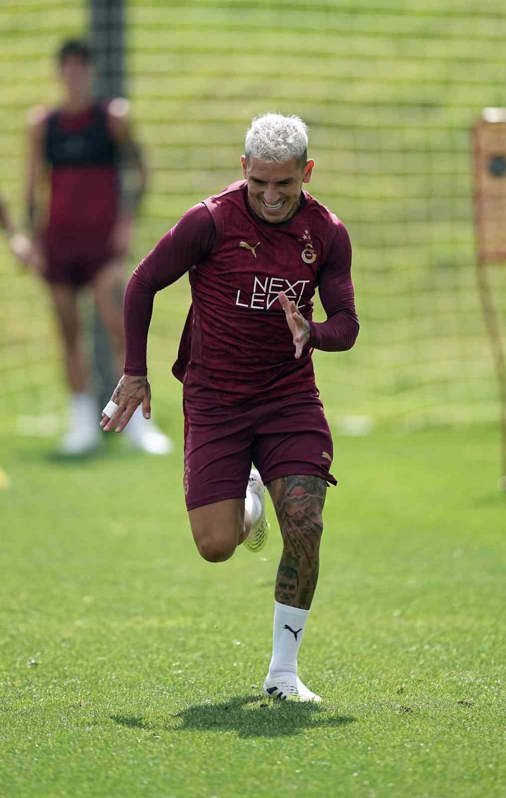 Galatasaray, Çaykur Rizespor maçı hazırlıklarını sürdürdü