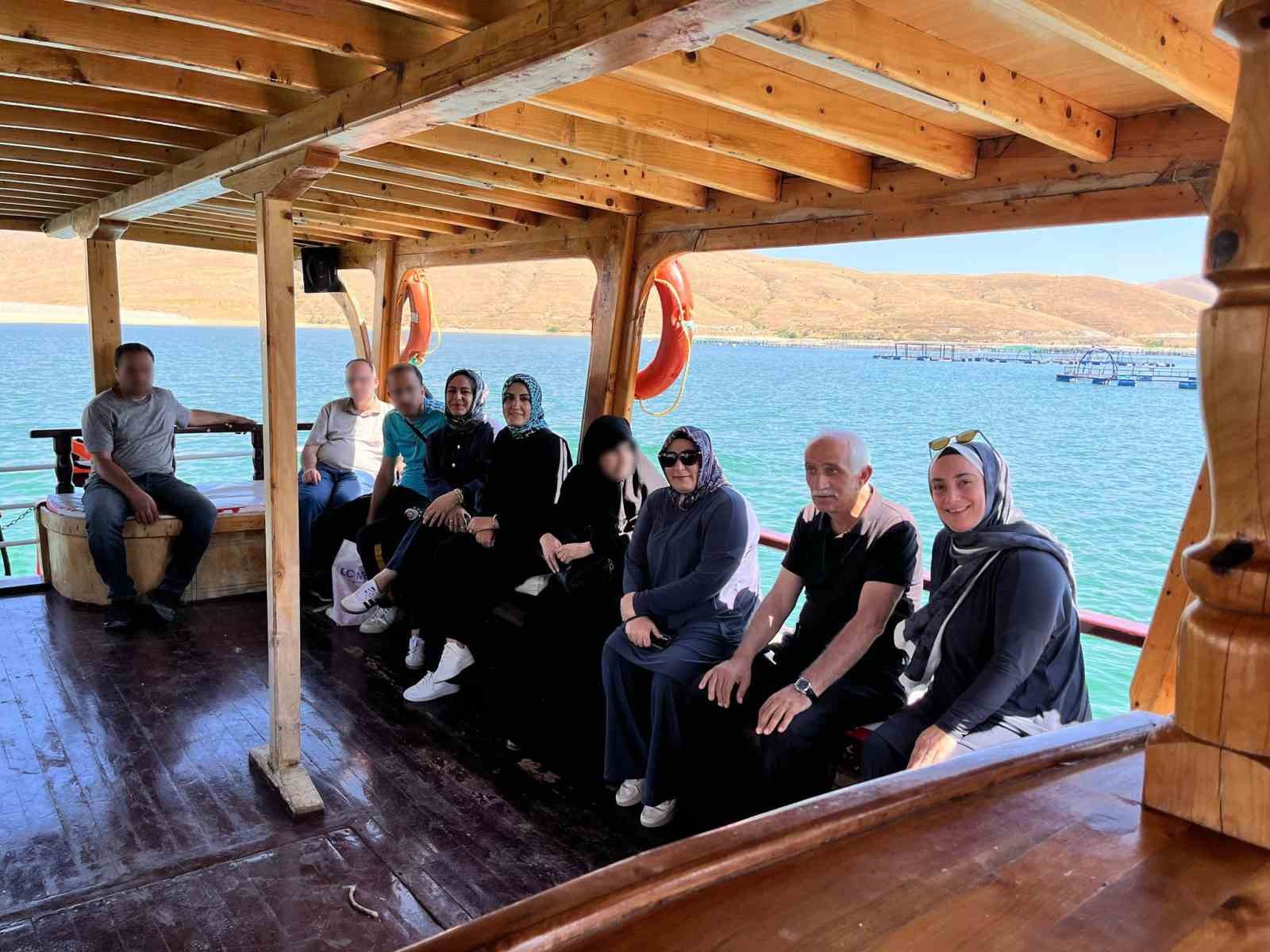 TRSM danışanları Demirözü’nde doğa ve sosyal yaşamla buluştu