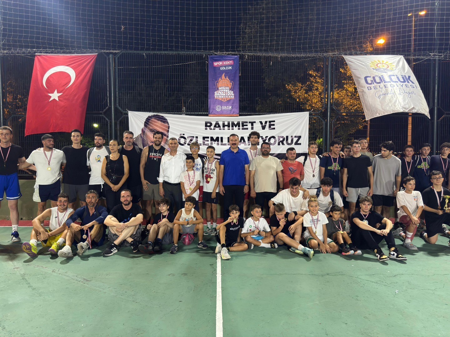 Sokak basketbolu turnuvası sona erdi
