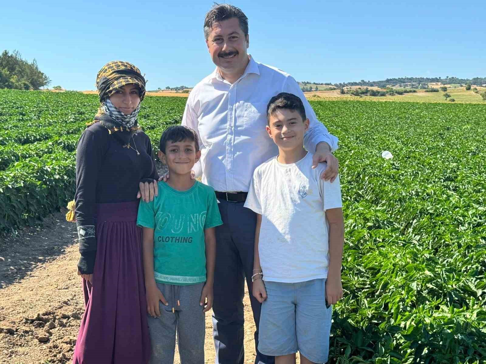 Başkan Özel’den tarım işçilerine ziyaret