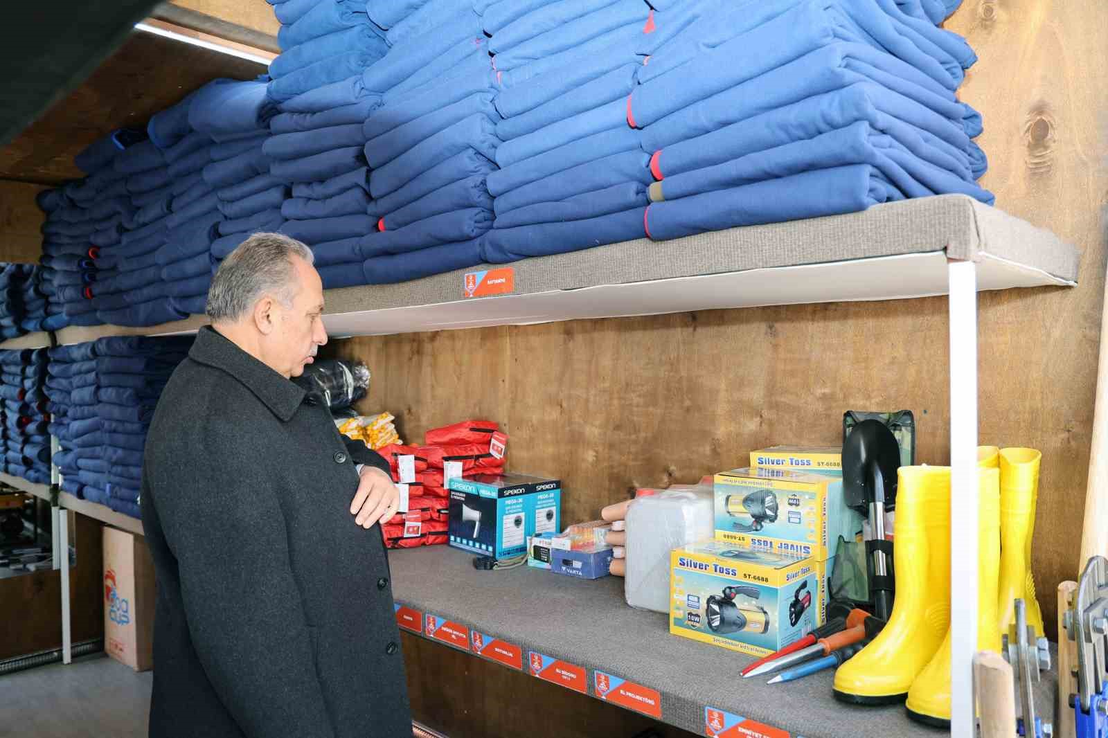 Talas’ta acil durum konteynerleri dikkat çekiyor
