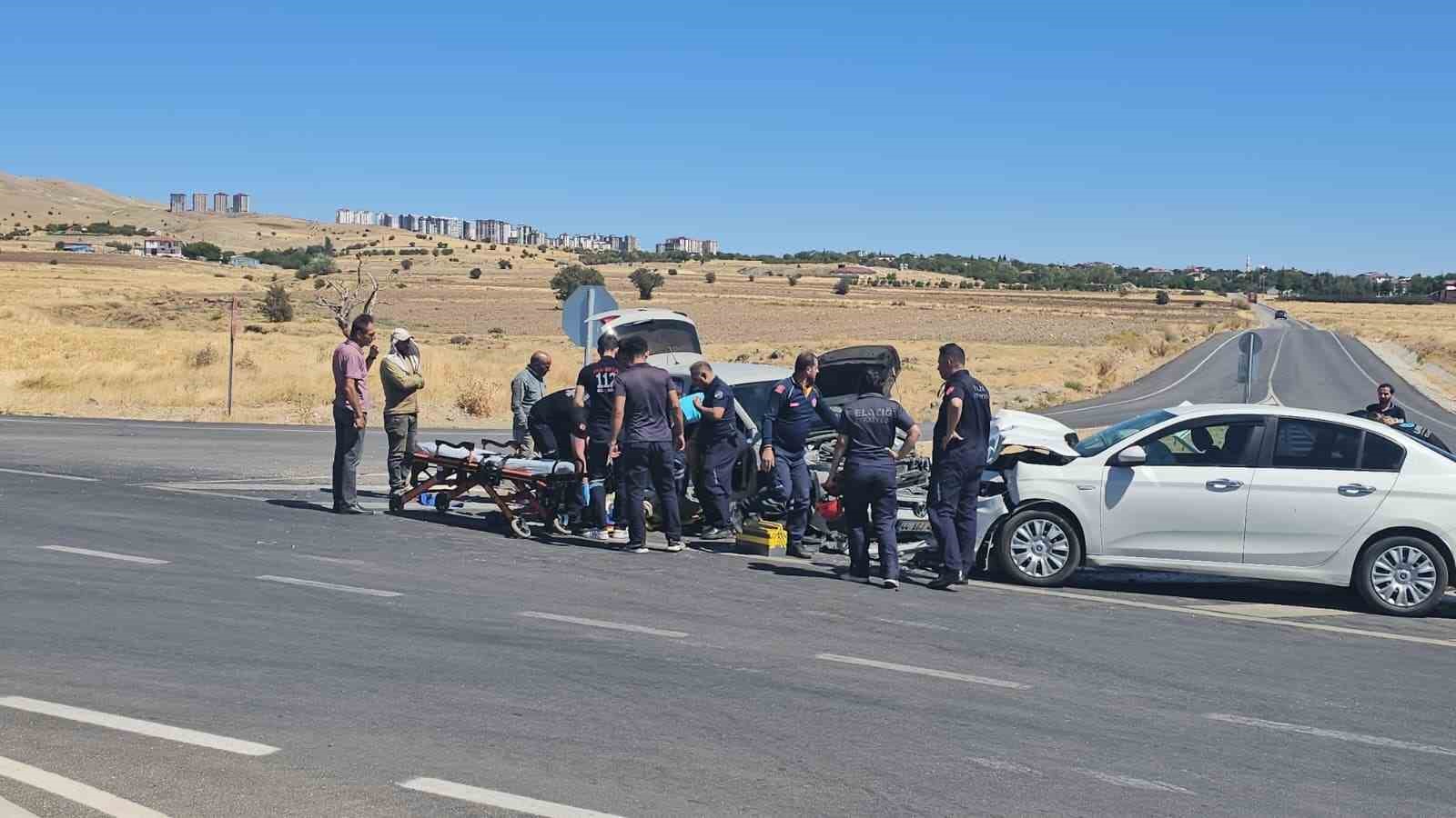 Elazığ’da trafik kazası: 7 yaralı